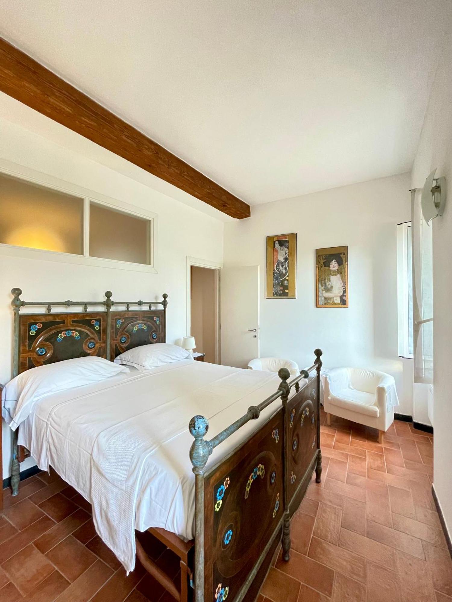 Camere Francesca Vernazza Eksteriør bilde